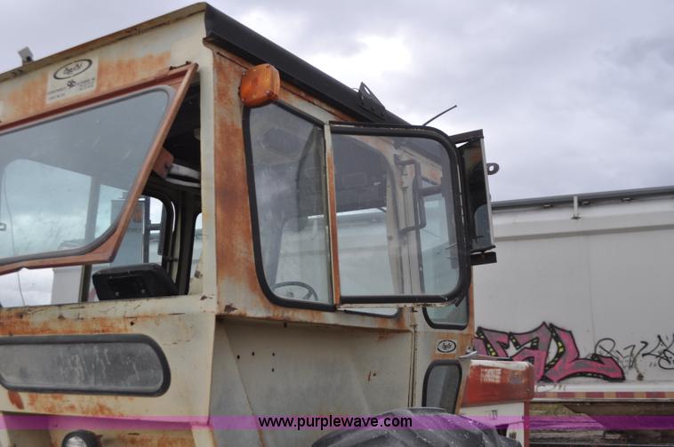 image for item F2065 International 1066 Hydro tractor