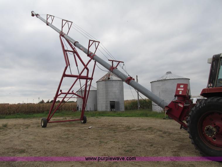image for item G9932 2007 Peck 120482 grain auger