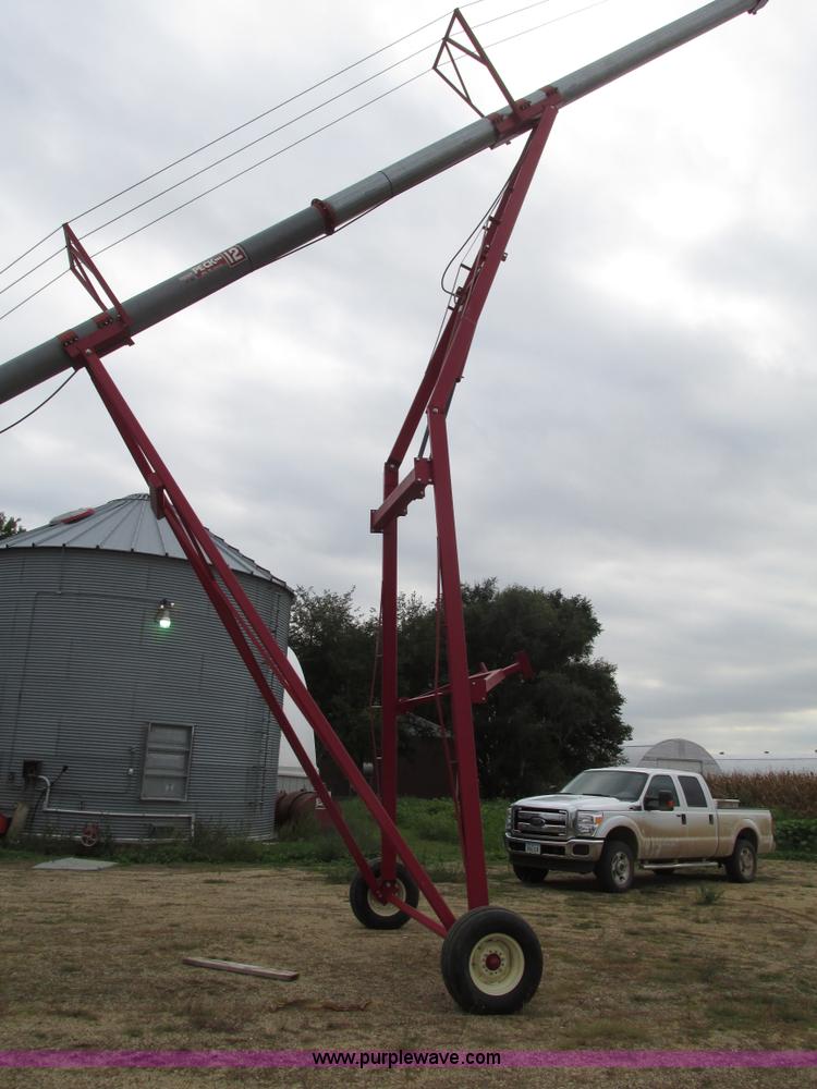image for item G9932 2007 Peck 120482 grain auger