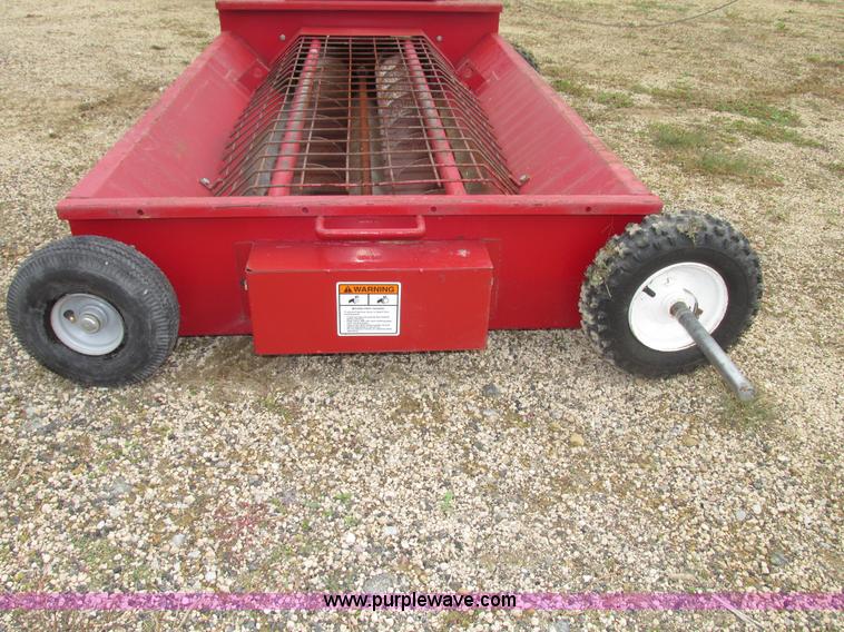 image for item G9932 2007 Peck 120482 grain auger