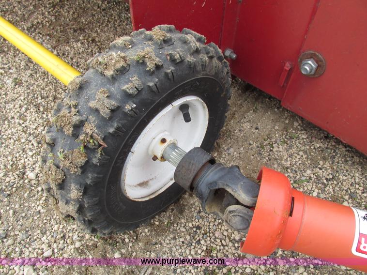 image for item G9932 2007 Peck 120482 grain auger