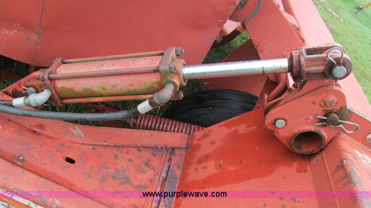 image for item I3226 Hesston 1120 mower conditioner