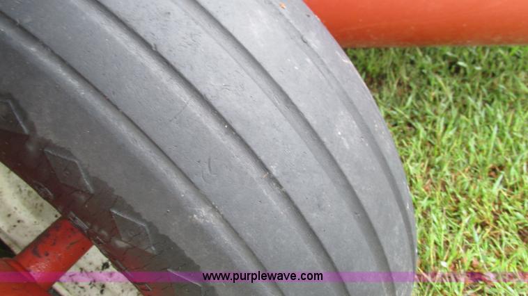 image for item I3226 Hesston 1120 mower conditioner