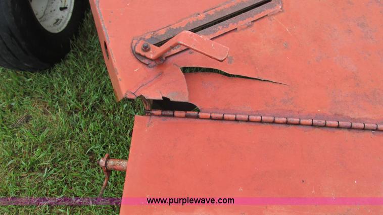 image for item I3226 Hesston 1120 mower conditioner