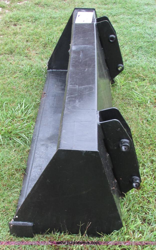 image for item I3227 60"W bucket