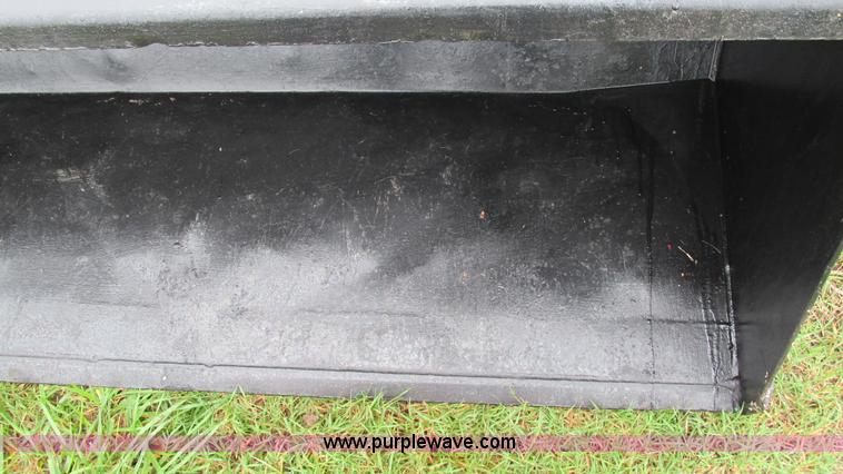 image for item I3227 60"W bucket