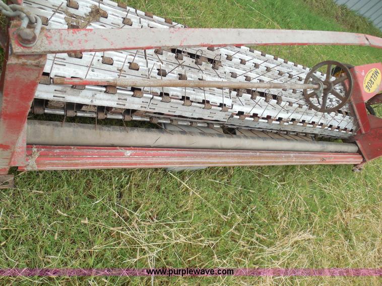 image for item I3324 Melroe pickup unit