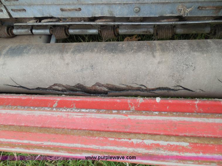 image for item I3324 Melroe pickup unit