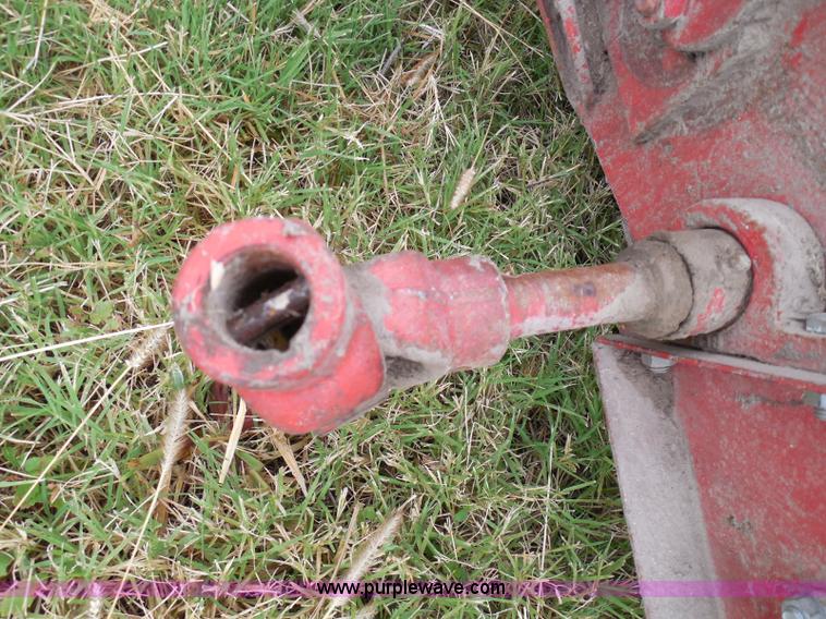 image for item I3324 Melroe pickup unit