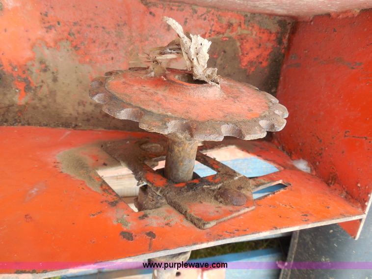 image for item I3325 Windrow pickup unit