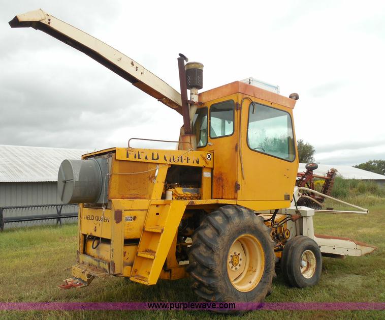image for item I3326 Field Queen FQ forage harvester