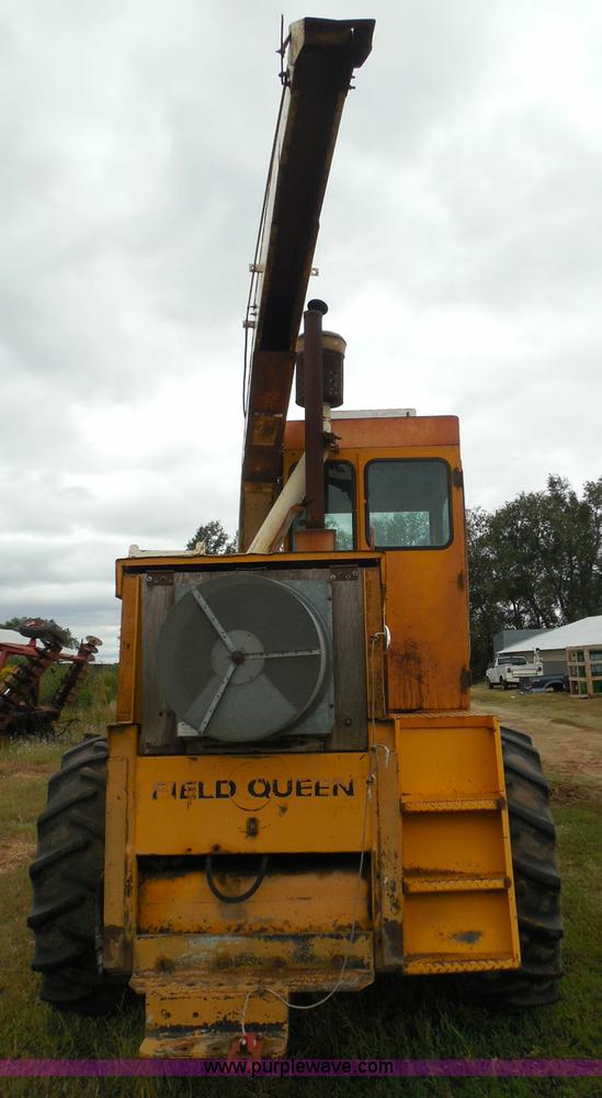image for item I3326 Field Queen FQ forage harvester