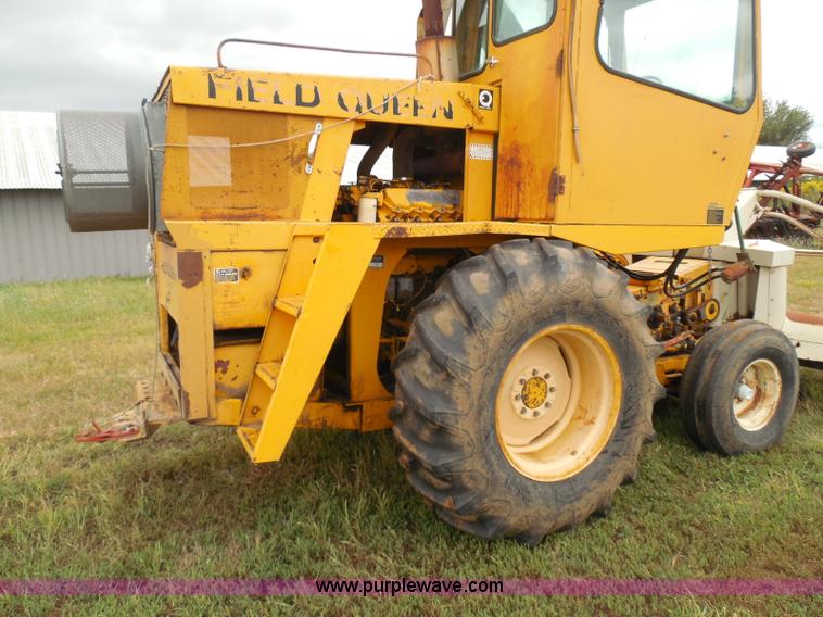 image for item I3326 Field Queen FQ forage harvester