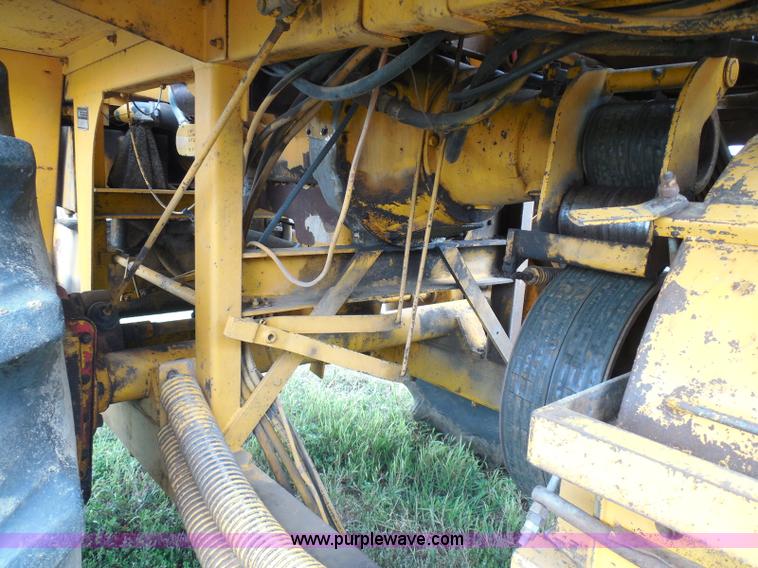 image for item I3326 Field Queen FQ forage harvester