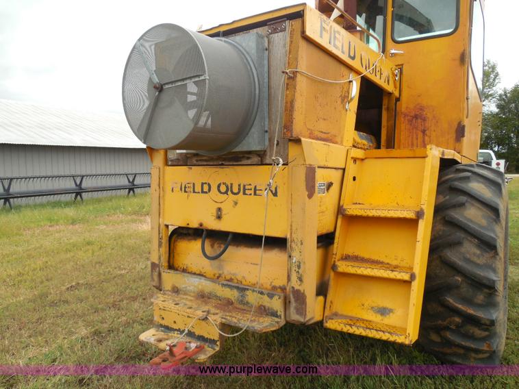 image for item I3326 Field Queen FQ forage harvester