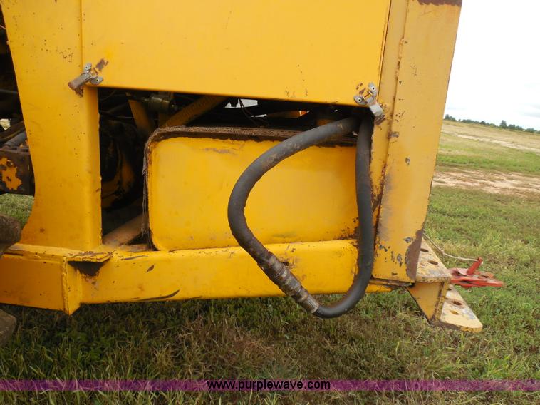 image for item I3326 Field Queen FQ forage harvester