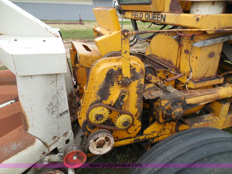 image for item I3326 Field Queen FQ forage harvester