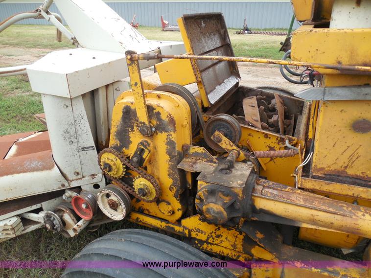 image for item I3326 Field Queen FQ forage harvester