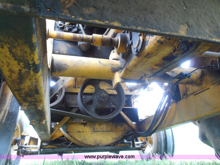 image for item I3326 Field Queen FQ forage harvester