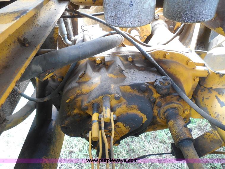 image for item I3326 Field Queen FQ forage harvester