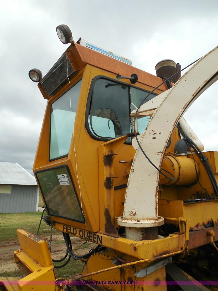 image for item I3326 Field Queen FQ forage harvester