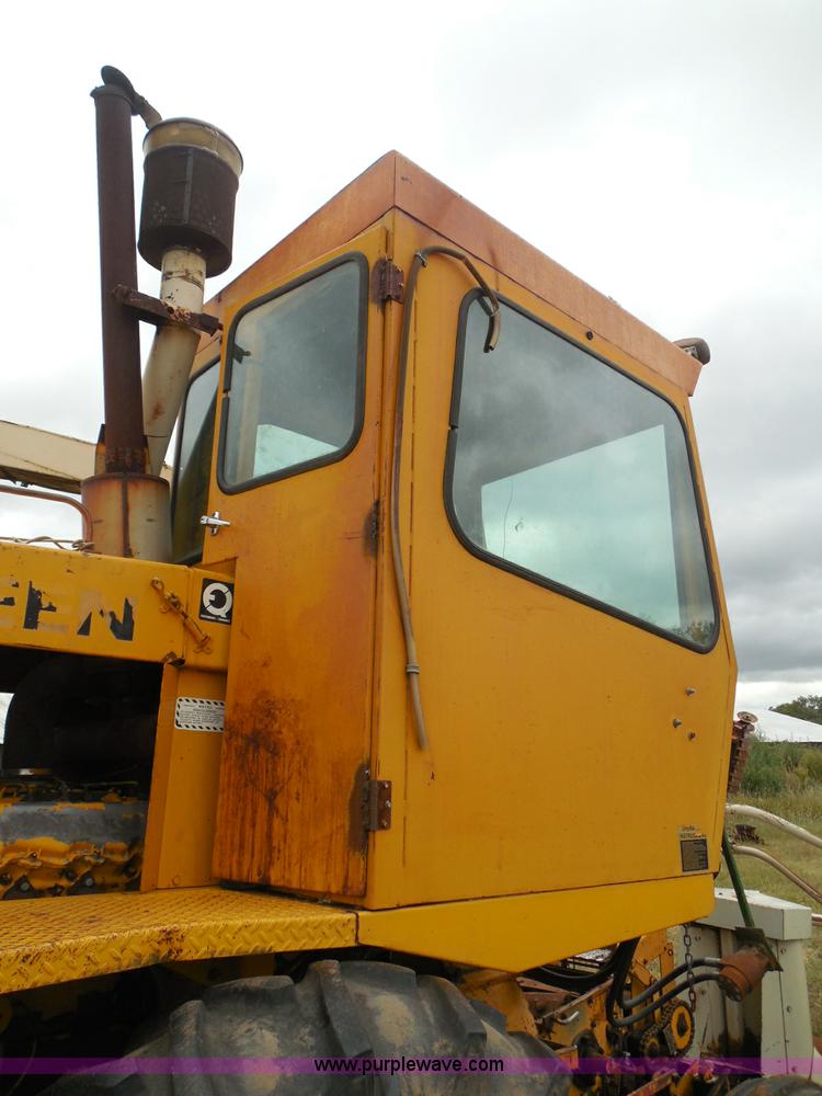 image for item I3326 Field Queen FQ forage harvester