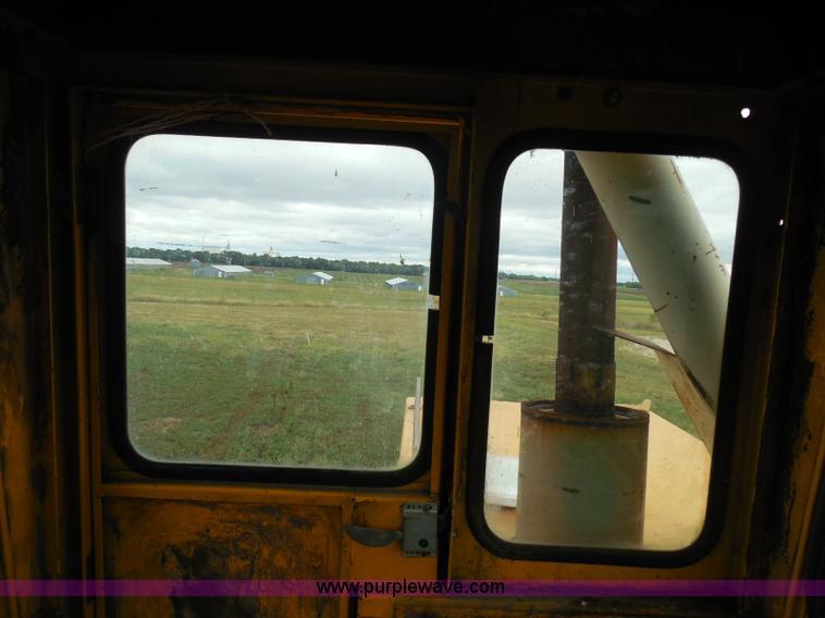 image for item I3326 Field Queen FQ forage harvester