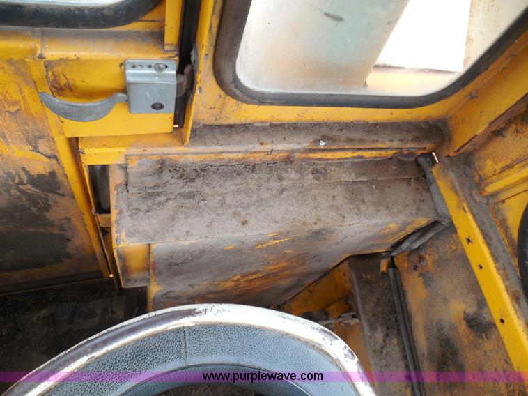 image for item I3326 Field Queen FQ forage harvester