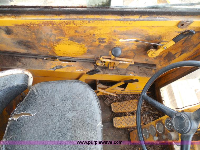 image for item I3326 Field Queen FQ forage harvester