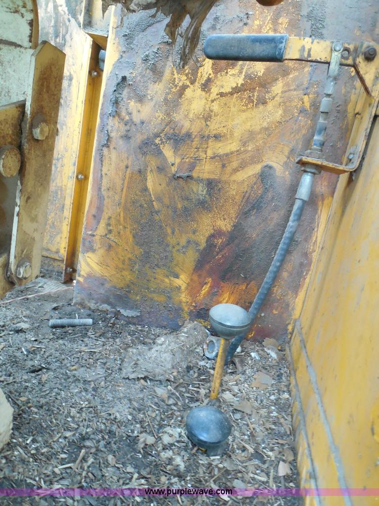 image for item I3326 Field Queen FQ forage harvester