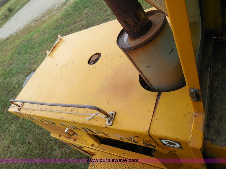 image for item I3326 Field Queen FQ forage harvester