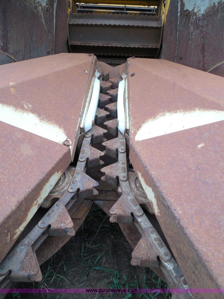 image for item I3326 Field Queen FQ forage harvester