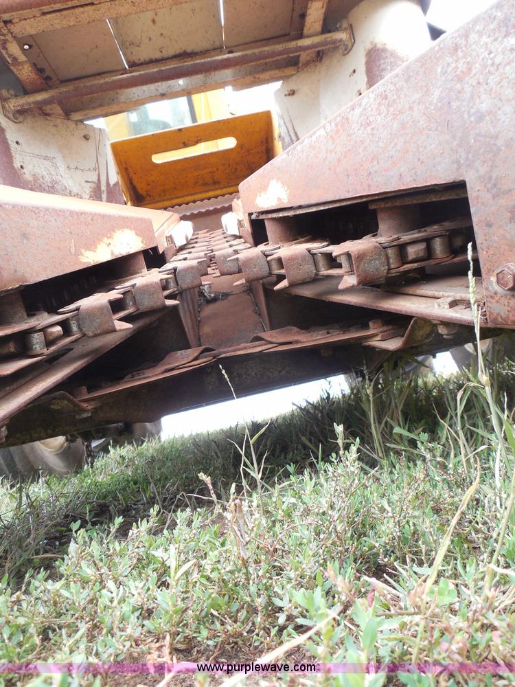 image for item I3326 Field Queen FQ forage harvester