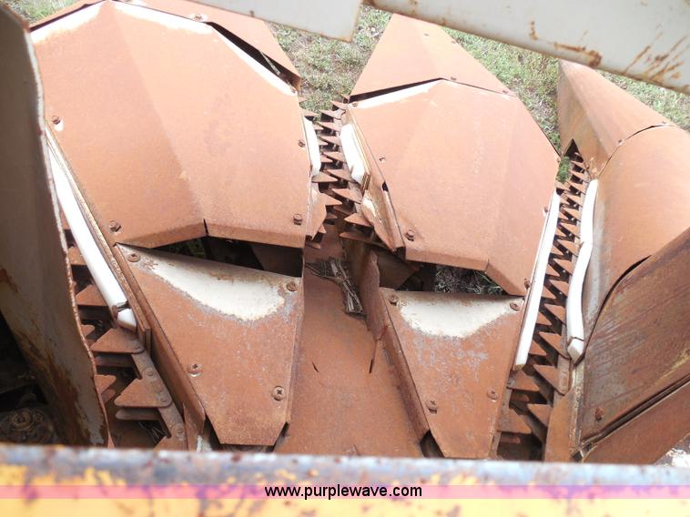 image for item I3326 Field Queen FQ forage harvester