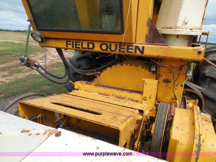 image for item I3326 Field Queen FQ forage harvester