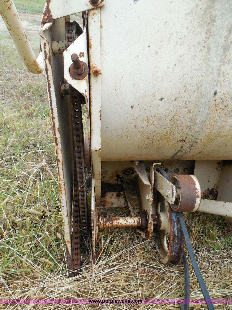 image for item I3327 Windrow pickup head