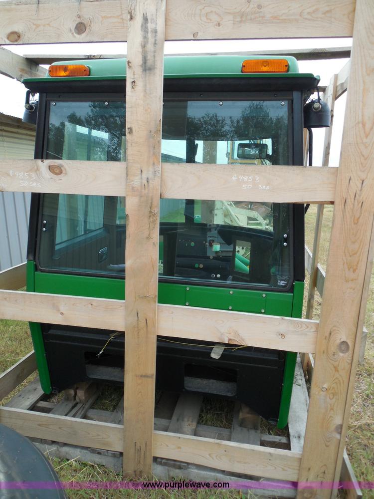 image for item I3329 1988 John Deere tractor cab