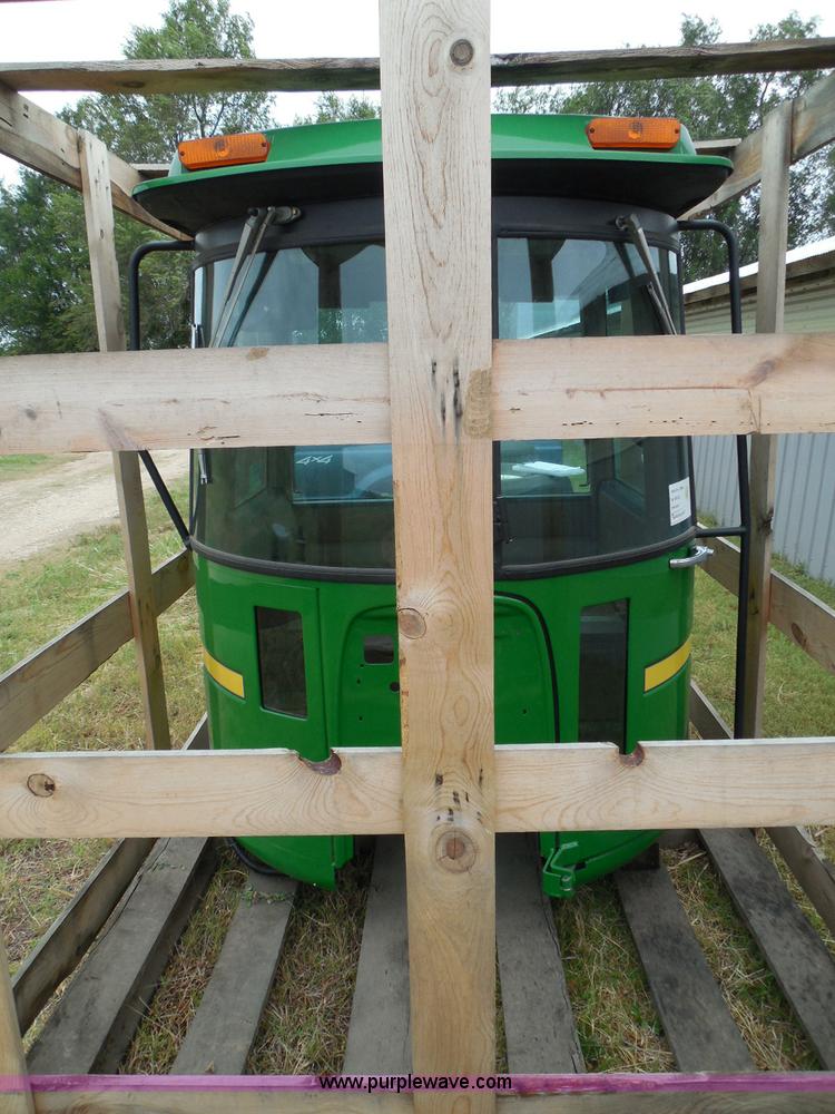 image for item I3329 1988 John Deere tractor cab
