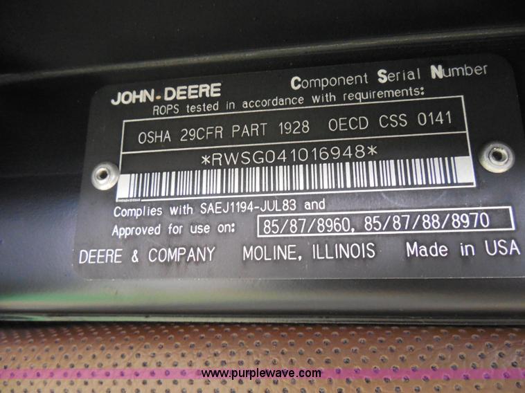 image for item I3329 1988 John Deere tractor cab