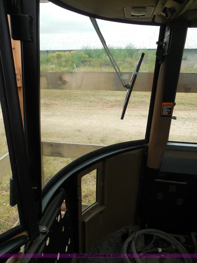 image for item I3329 1988 John Deere tractor cab