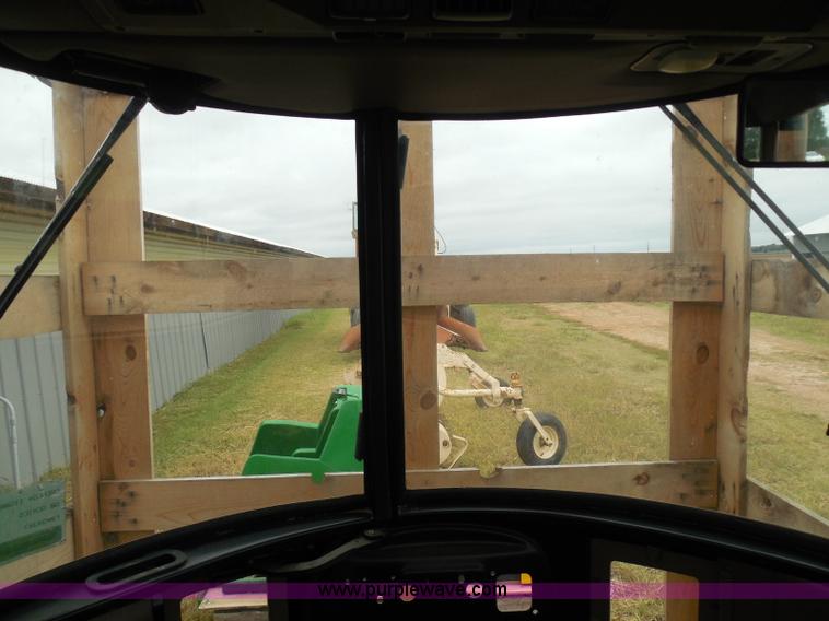 image for item I3329 1988 John Deere tractor cab