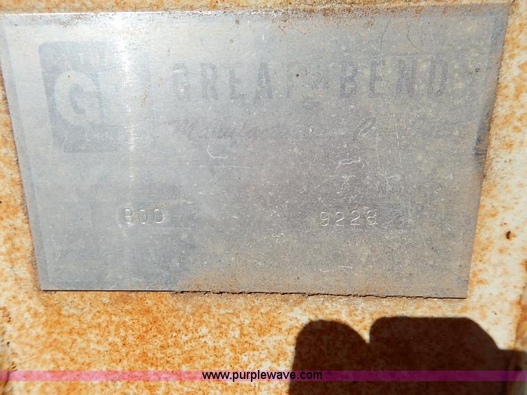 image for item I5396 International Farmall 656 tractor