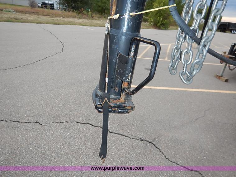 image for item I5400 2001 Lone-star 21' gooseneck flatbed trailer