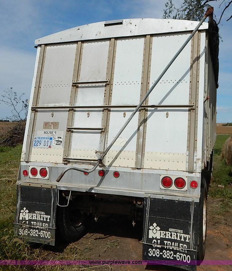 image for item I5406 1979 Merritt single hopper grain trailer