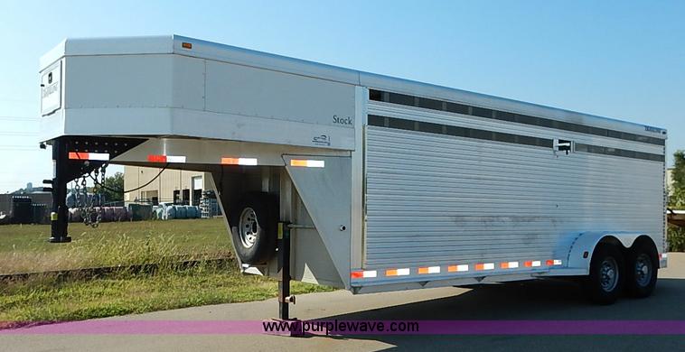 image for item I5457 2004 Liberty 20' gooseneck stock trailer