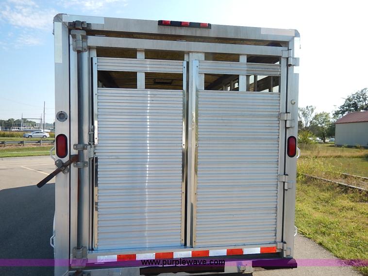 image for item I5457 2004 Liberty 20' gooseneck stock trailer