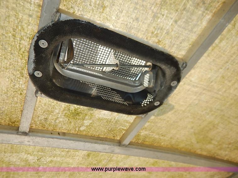 image for item I5457 2004 Liberty 20' gooseneck stock trailer