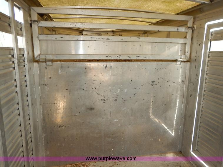 image for item I5457 2004 Liberty 20' gooseneck stock trailer