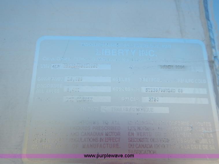 image for item I5457 2004 Liberty 20' gooseneck stock trailer