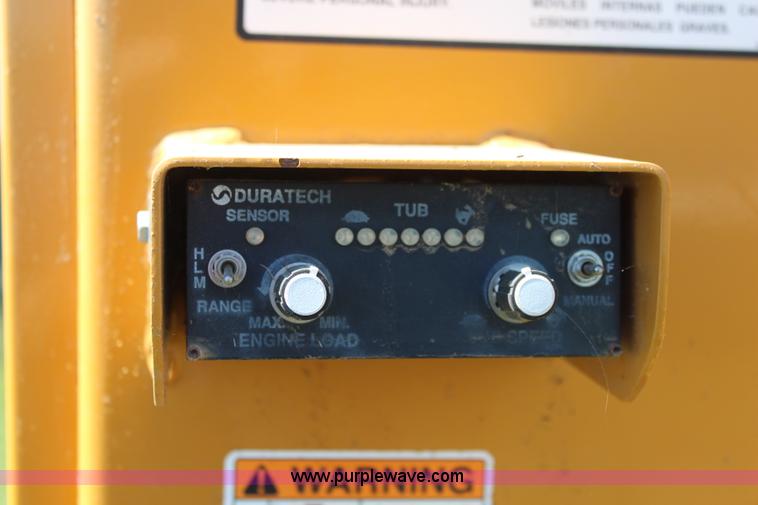 image for item I5772 HayBuster H1000 big bite tub grinder